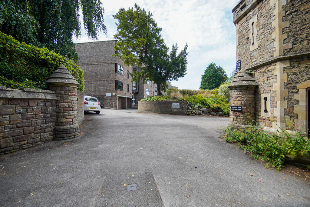 1 bed 1st Floor Flat for rent in Leigh Woods. From The Letting Game - Henleaze 1 bed 1st Floor Flat for rent in Leigh Woods. From The Letting Game - Henleaze