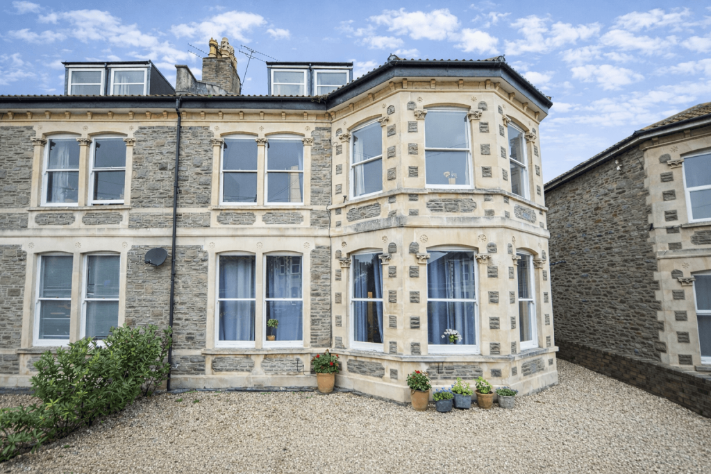 6 bed 1st Floor Flat for rent in Stapleton. From The Letting Game - Henleaze