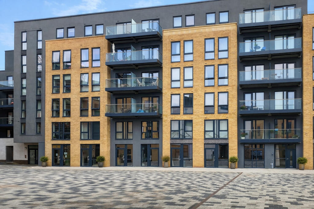 2 bed 1st Floor Flat for rent in Bristol. From The Letting Game - Henleaze