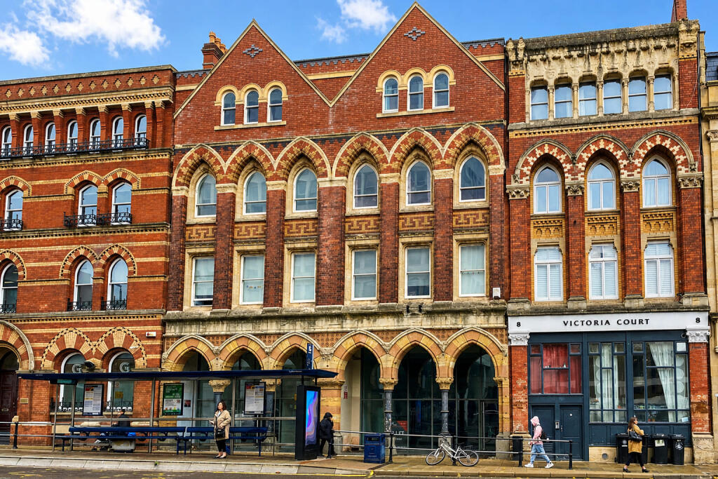 1 bed 1st Floor Flat for rent in Bristol. From The Letting Game - Henleaze
