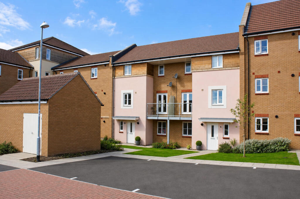 2 bed Town House for rent in Filton. From The Letting Game - Henleaze 2 bed Town House for rent in Filton. From The Letting Game - Henleaze