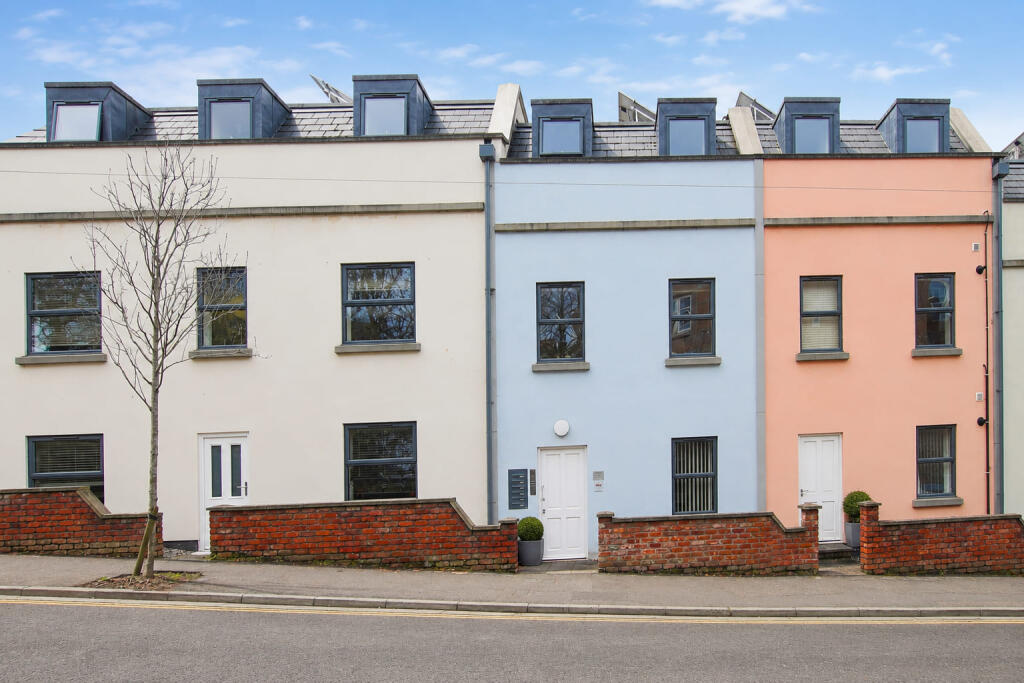 2 bed 1st Floor Flat for rent in Bristol. From The Letting Game - Henleaze