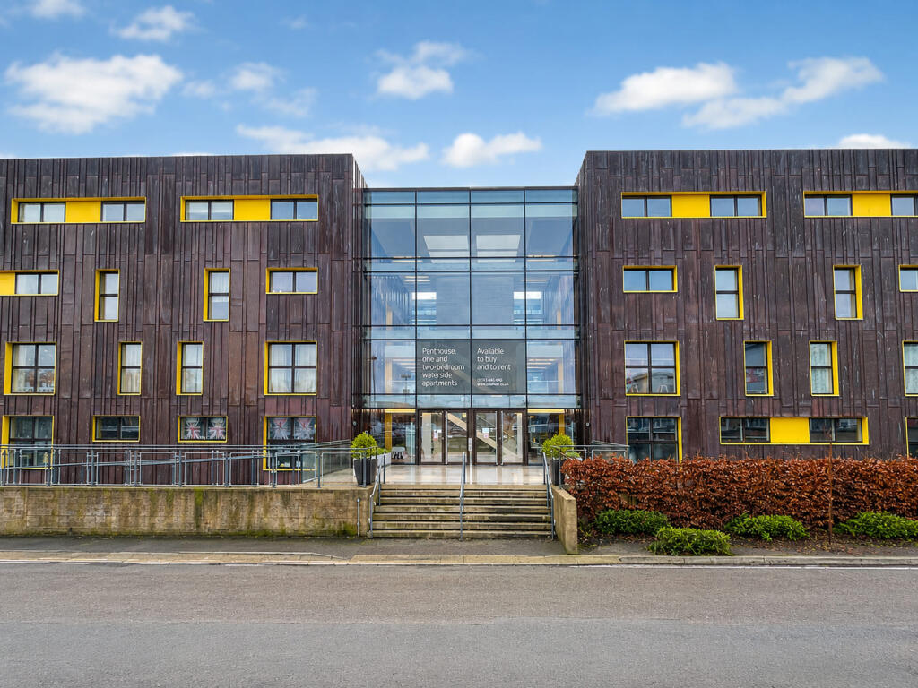 2 bed 1st Floor Flat for rent in Ashton Vale. From The Letting Game - Henleaze 2 bed 1st Floor Flat for rent in Ashton Vale. From The Letting Game - Henleaze