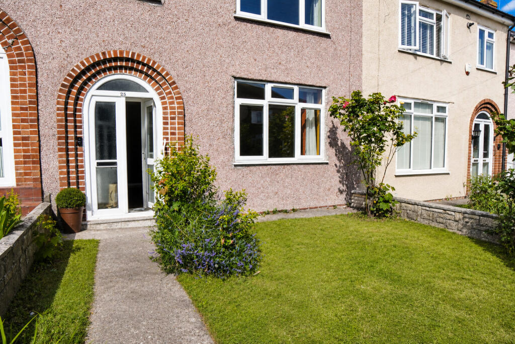 5 bed Mid Terraced House for rent in Broomhill. From The Letting Game - Henleaze