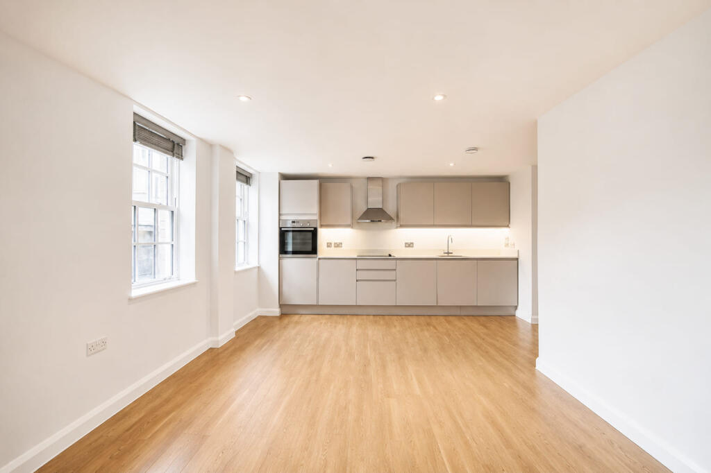 2 bed 1st Floor Flat for rent in Bristol. From The Letting Game - Henleaze