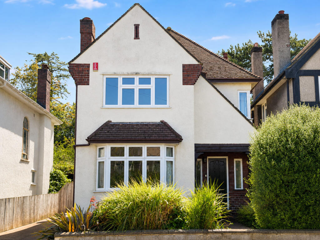 4 bed Detached for rent in Leigh Woods. From The Letting Game - Henleaze 4 bed Detached for rent in Leigh Woods. From The Letting Game - Henleaze