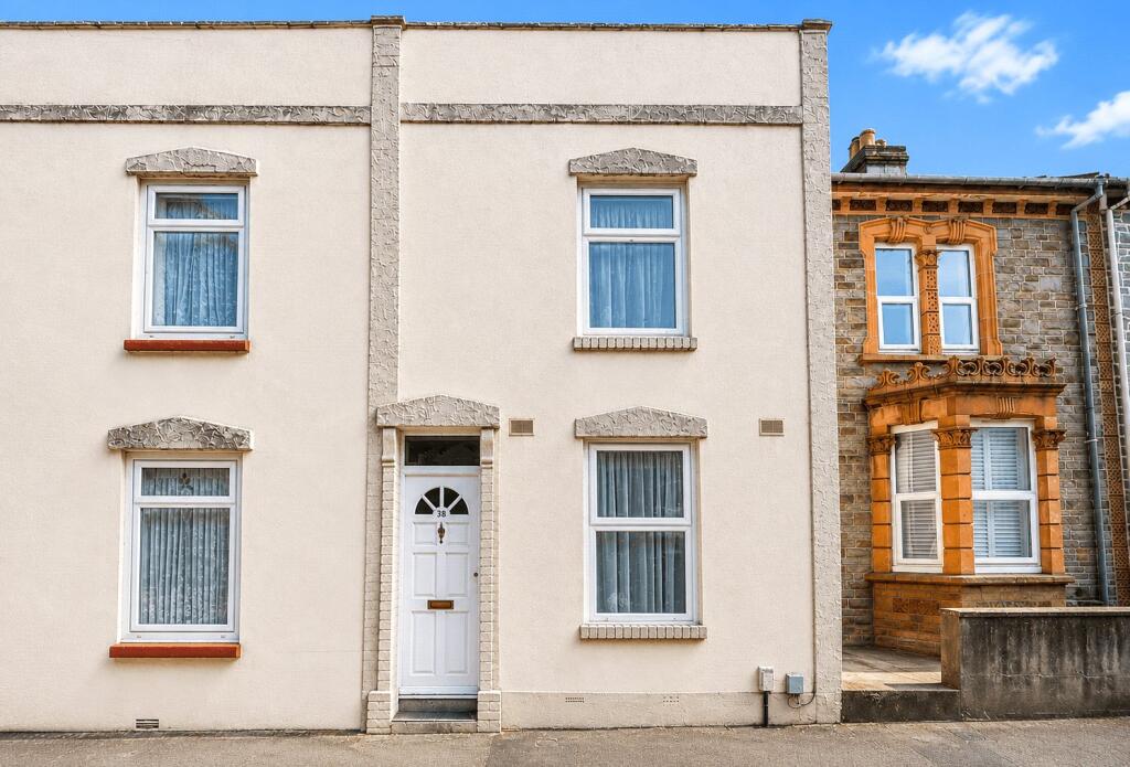 2 bed Detached for rent in Bristol. From The Letting Game - Henleaze 2 bed Detached for rent in Bristol. From The Letting Game - Henleaze
