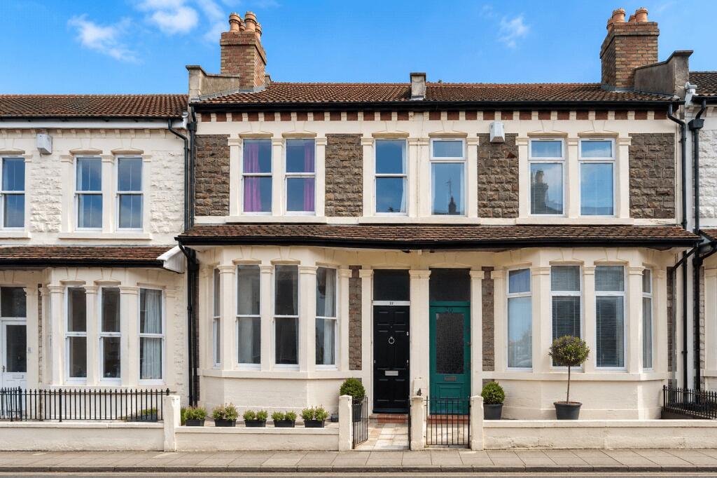 4 bed Mid Terraced House for rent in Filton. From The Letting Game - Henleaze 4 bed Mid Terraced House for rent in Filton. From The Letting Game - Henleaze