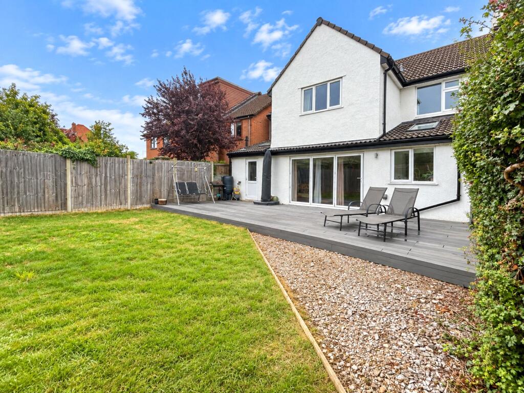 5 bed Semi Detached for rent in Ashton Vale. From The Letting Game - Henleaze 5 bed Semi Detached for rent in Ashton Vale. From The Letting Game - Henleaze