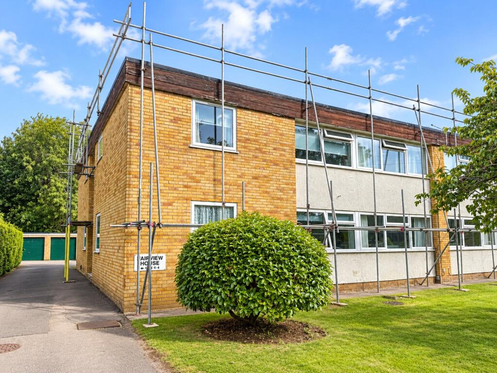 2 bed Apartment for rent in Bristol. From The Letting Game - Henleaze 2 bed Apartment for rent in Bristol. From The Letting Game - Henleaze