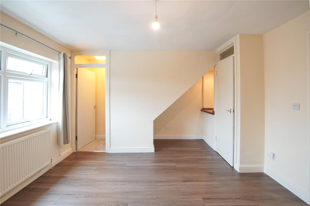 2 bed Apartment for rent in Bristol. From The Letting Game - Henleaze