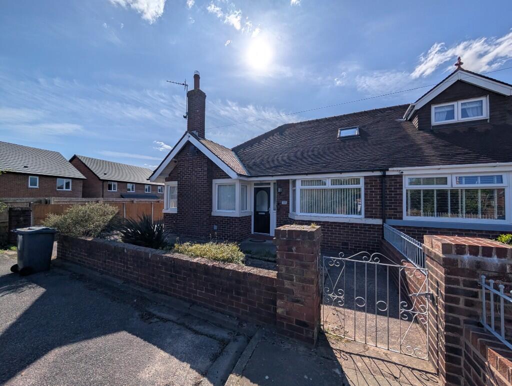 2 bed Bungalow for rent in Carleton. From The Market Place - Poulton-Le-Fylde