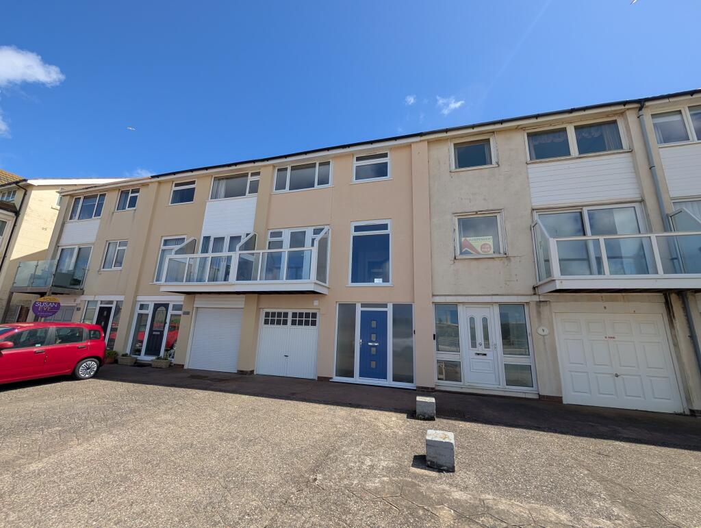3 bed Mid Terraced House for rent in Cleveleys. From The Market Place - Poulton-Le-Fylde 3 bed Mid Terraced House for rent in Cleveleys. From The Market Place - Poulton-Le-Fylde