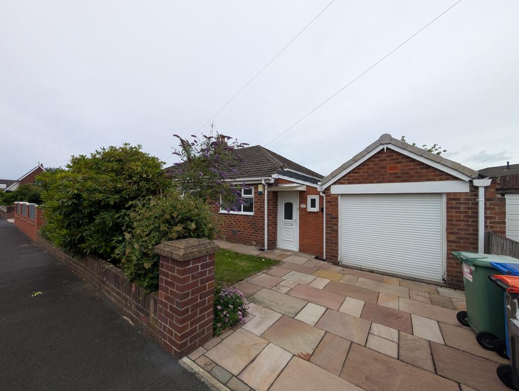 2 bed Semi-detached bungalow for rent in Thornton. From The Market Place - Poulton-Le-Fylde