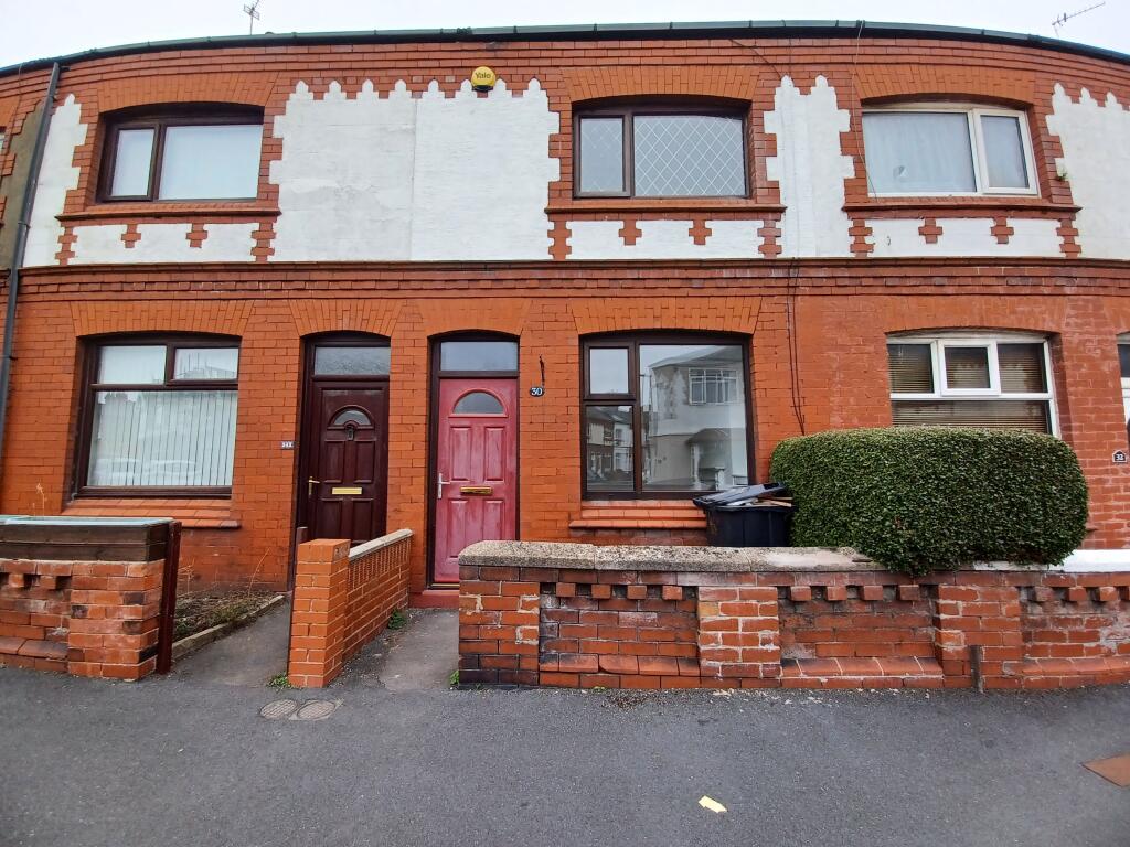 2 bed Mid Terraced House for rent in Staining. From The Market Place - Poulton-Le-Fylde 2 bed Mid Terraced House for rent in Staining. From The Market Place - Poulton-Le-Fylde