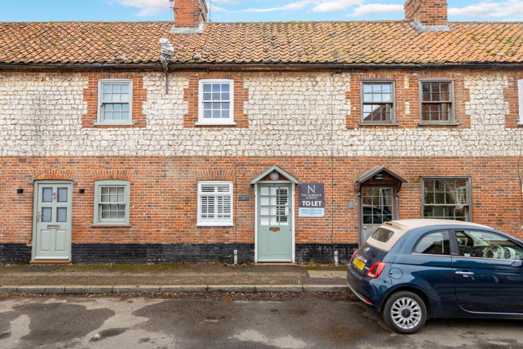 3 bed Mid Terraced House for rent in Burnham Market. From The Norfolk Agents - Fakenham