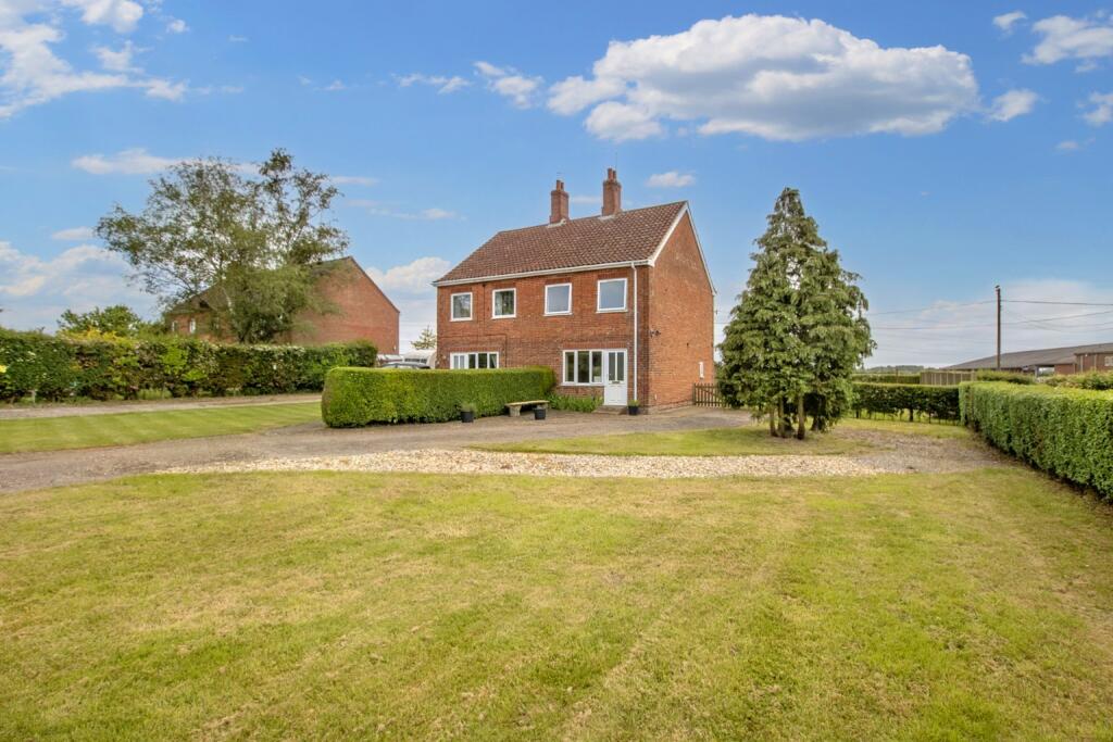3 bed Semi Detached for rent in Necton. From The Norfolk Agents - Fakenham