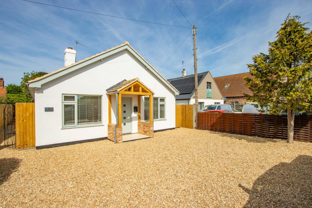 3 bed Detached bungalow for rent in Snettisham. From The Norfolk Agents - Fakenham 3 bed Detached bungalow for rent in Snettisham. From The Norfolk Agents - Fakenham