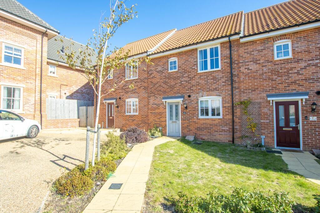 3 bed Mid Terraced House for rent in . From The Norfolk Agents - Fakenham