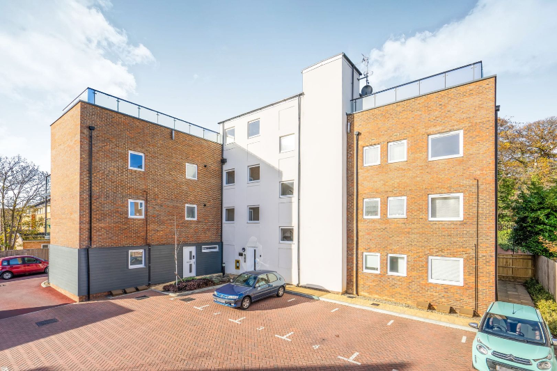 2 bed Apartment for rent in Camberley. From The Online Letting Agents Ltd - Bury St Edmunds