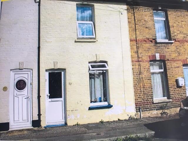 2 bed Mid Terraced House for rent in Northfleet. From The Online Letting Agents Ltd - Bury St Edmunds 2 bed Mid Terraced House for rent in Northfleet. From The Online Letting Agents Ltd - Bury St Edmunds