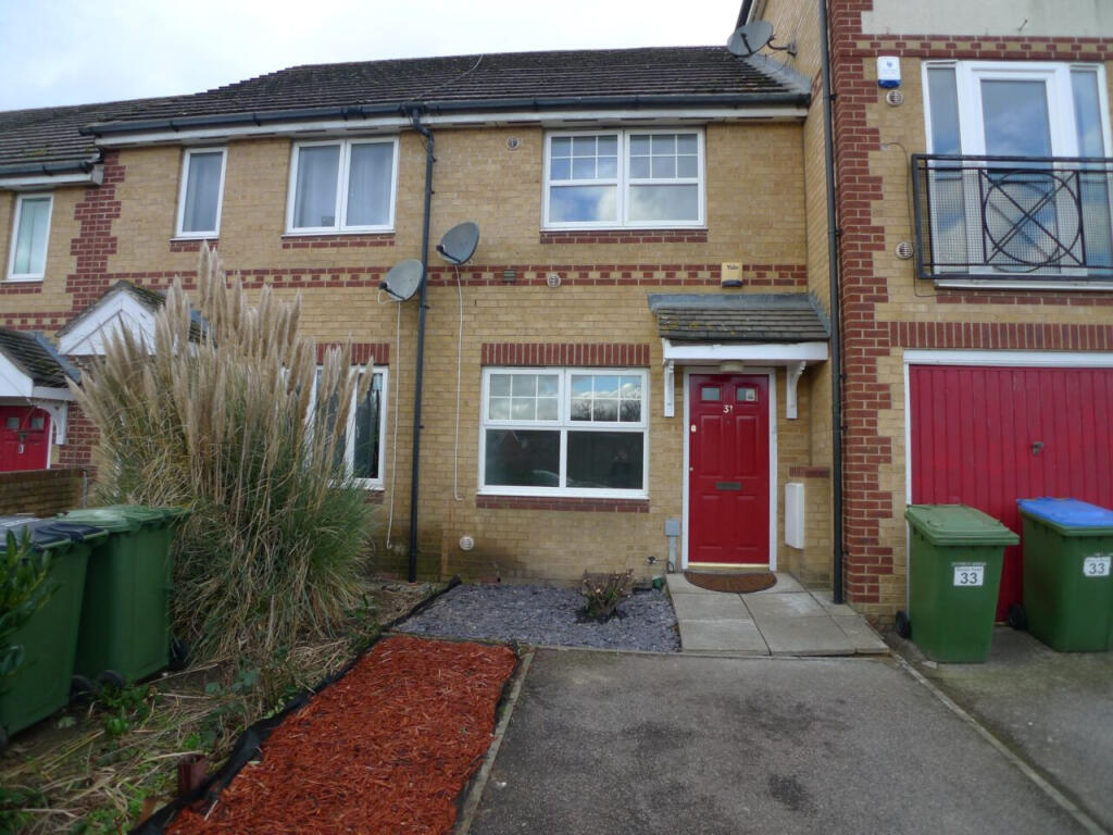 2 bed Mid Terraced House for rent in London. From The Online Letting Agents Ltd - Bury St Edmunds