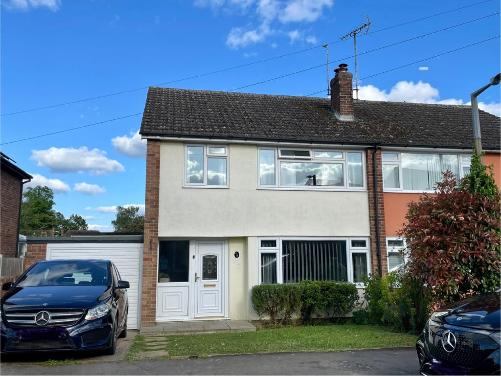 3 bed Semi Detached for rent in Wethersfield. From The Online Letting Agents Ltd - Bury St Edmunds