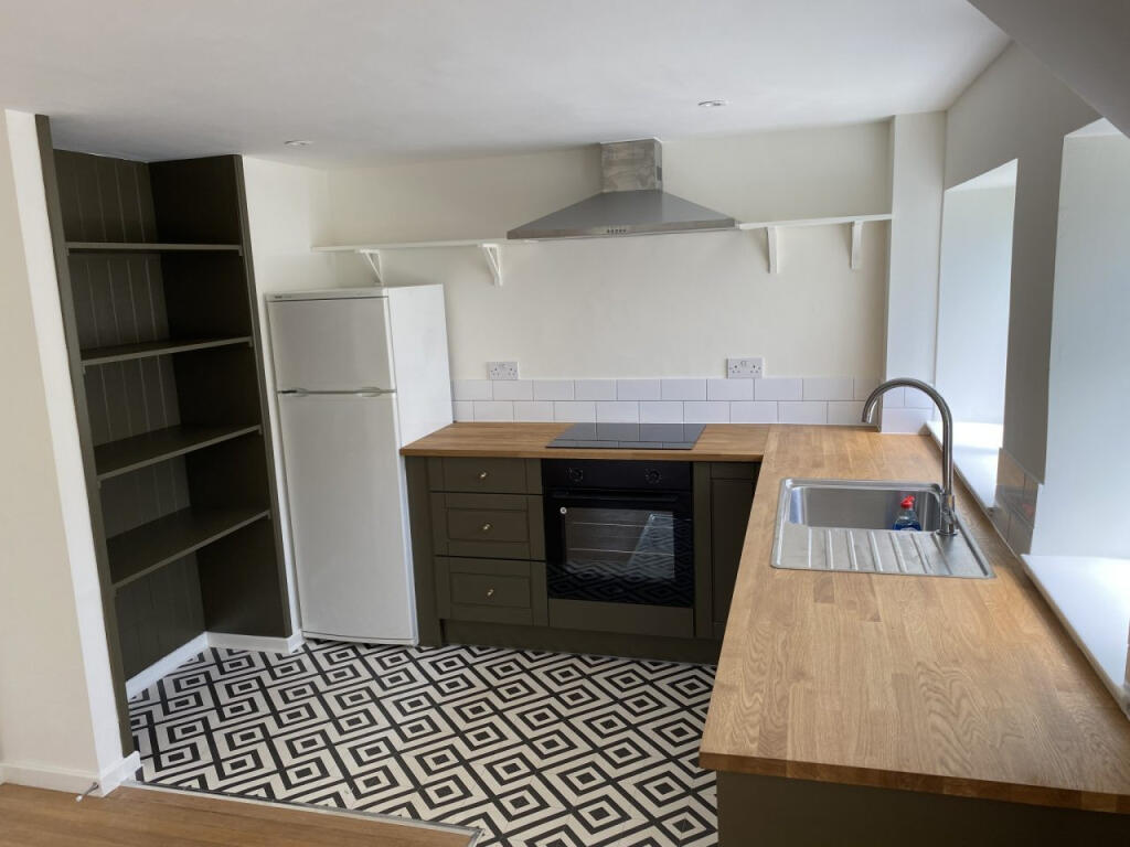 3 bed Apartment for rent in Terwick Common. From The Online Letting Agents Ltd - Bury St Edmunds