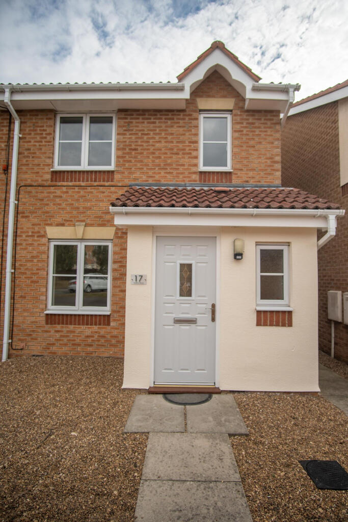 3 bed End of Terrace for rent in Bracebridge Heath. From The Online Letting Agents Ltd - Bury St Edmunds