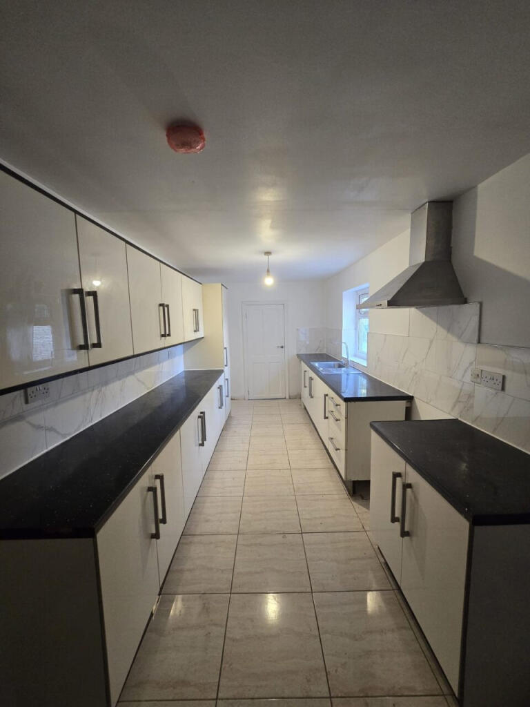 4 bed Mid Terraced House for rent in Birmingham. From The Online Letting Agents Ltd - Bury St Edmunds