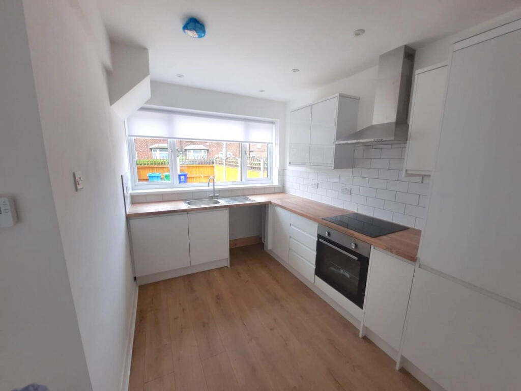 3 bed Mid Terraced House for rent in Gatley. From The Online Letting Agents Ltd - Bury St Edmunds