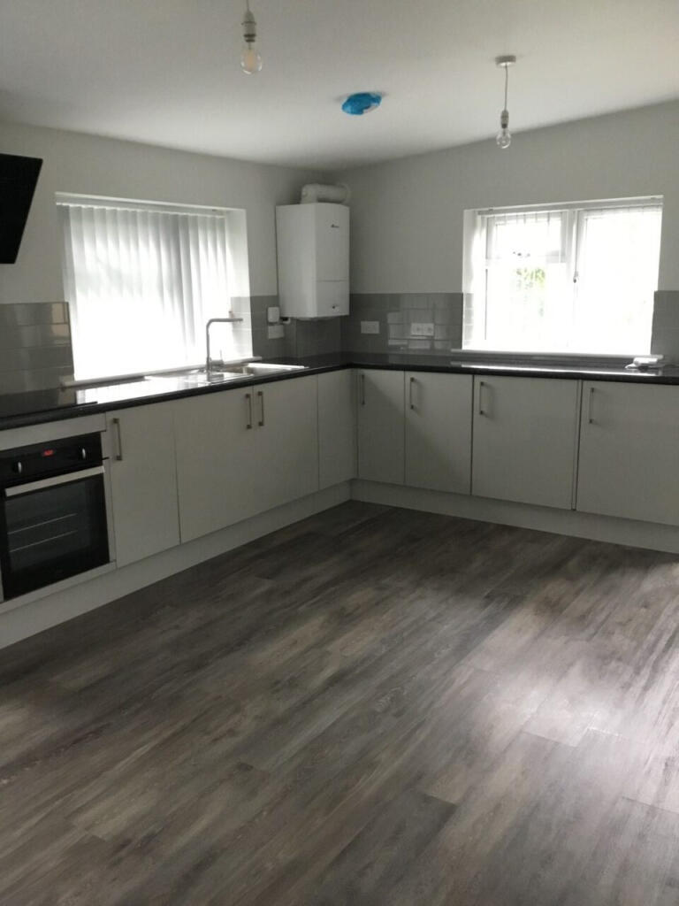 1 bed Apartment for rent in Burghfield. From The Online Letting Agents Ltd - Bury St Edmunds 1 bed Apartment for rent in Burghfield. From The Online Letting Agents Ltd - Bury St Edmunds