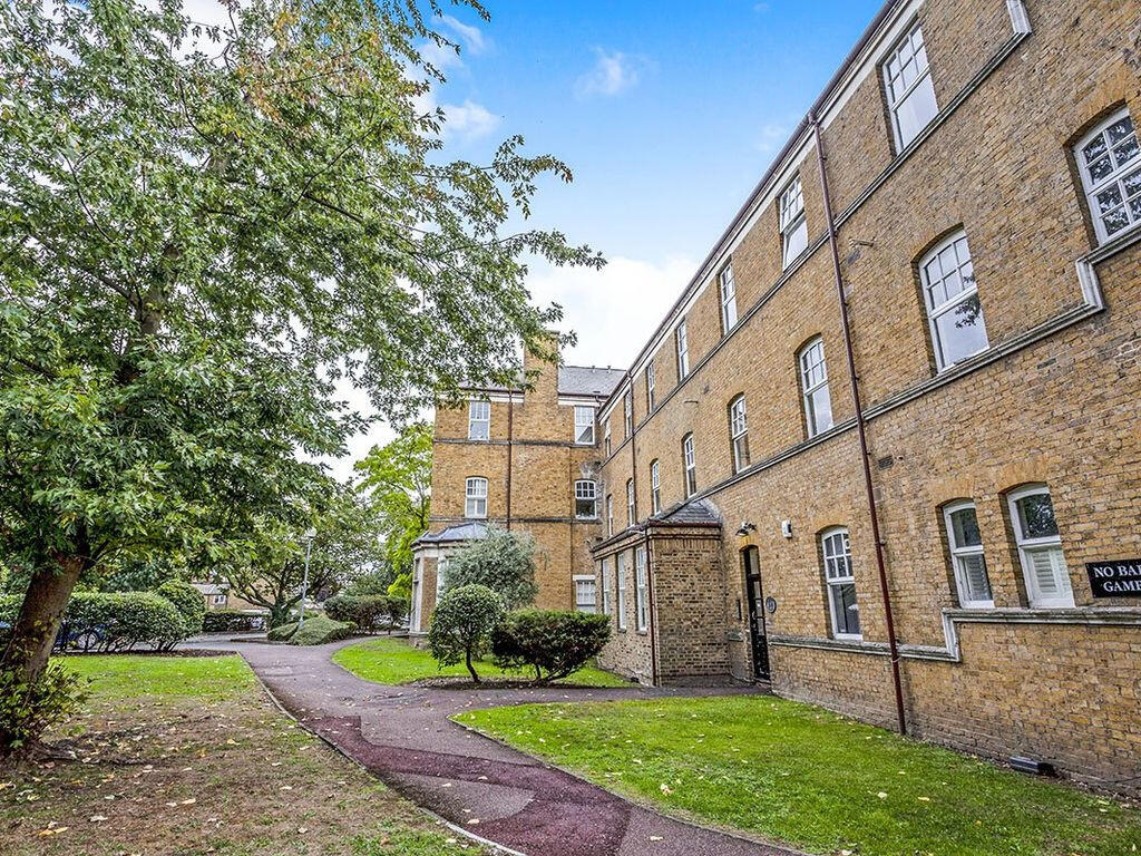 4 bed Studio for rent in Deptford. From The Online Letting Agents Ltd - Bury St Edmunds