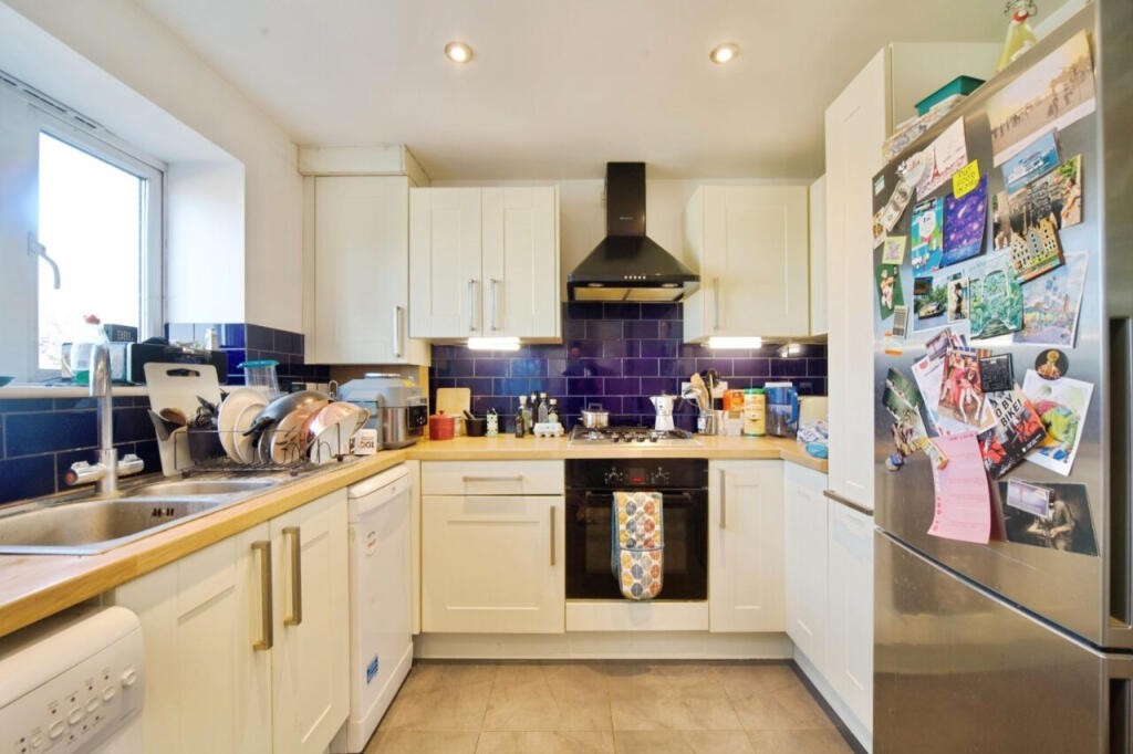 2 bed Apartment for rent in London. From The Online Letting Agents Ltd - Bury St Edmunds