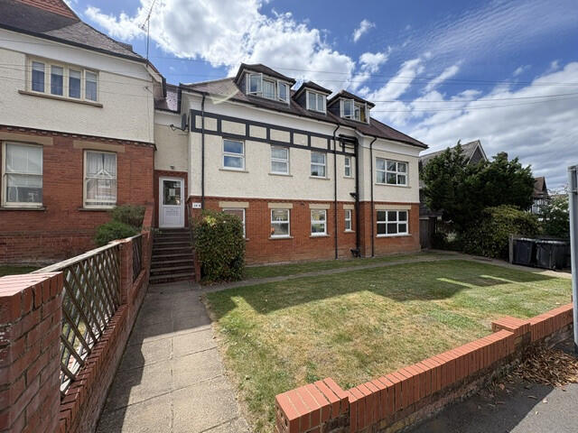 2 bed Apartment for rent in Guildford. From The Online Letting Agents Ltd - Bury St Edmunds