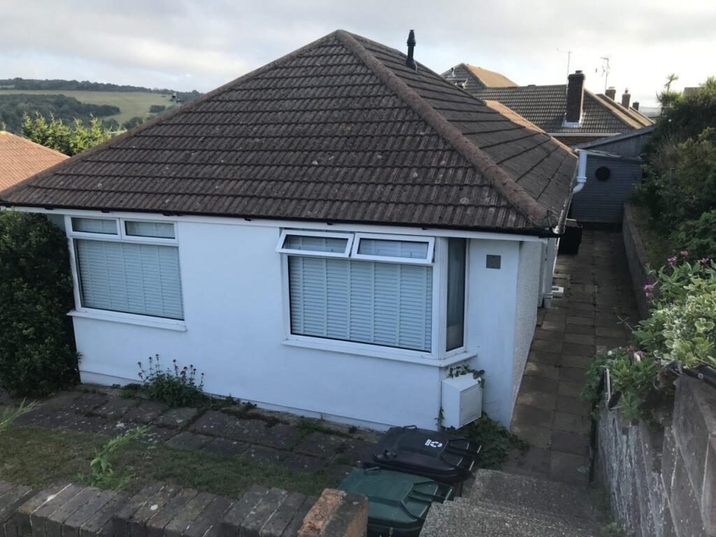 3 bed Bungalow for rent in Ovingdean. From The Online Letting Agents Ltd - Bury St Edmunds
