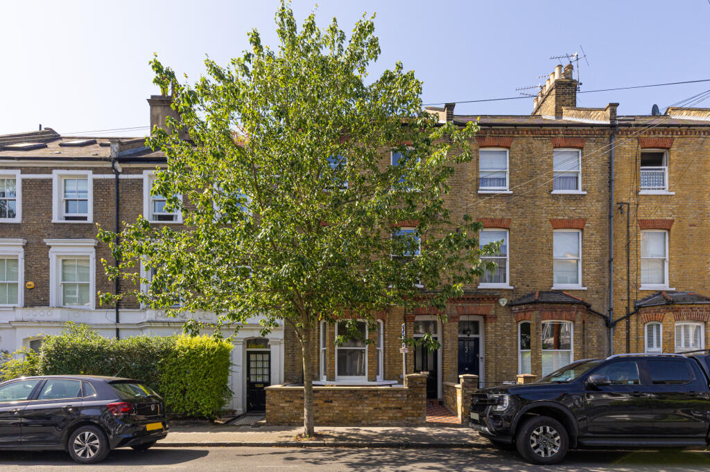 2 bed Apartment for rent in Putney. From The Online Letting Agents Ltd - Bury St Edmunds