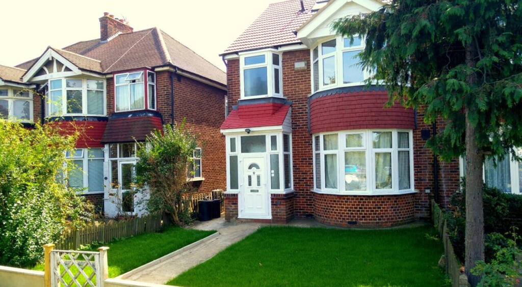 3 bed Apartment for rent in London. From The Online Letting Agents Ltd - Bury St Edmunds 3 bed Apartment for rent in London. From The Online Letting Agents Ltd - Bury St Edmunds