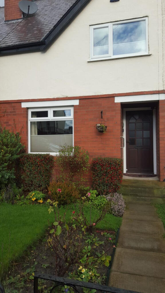 2 bed Mid Terraced House for rent in Baildon. From The Online Letting Agents Ltd - Bury St Edmunds 2 bed Mid Terraced House for rent in Baildon. From The Online Letting Agents Ltd - Bury St Edmunds