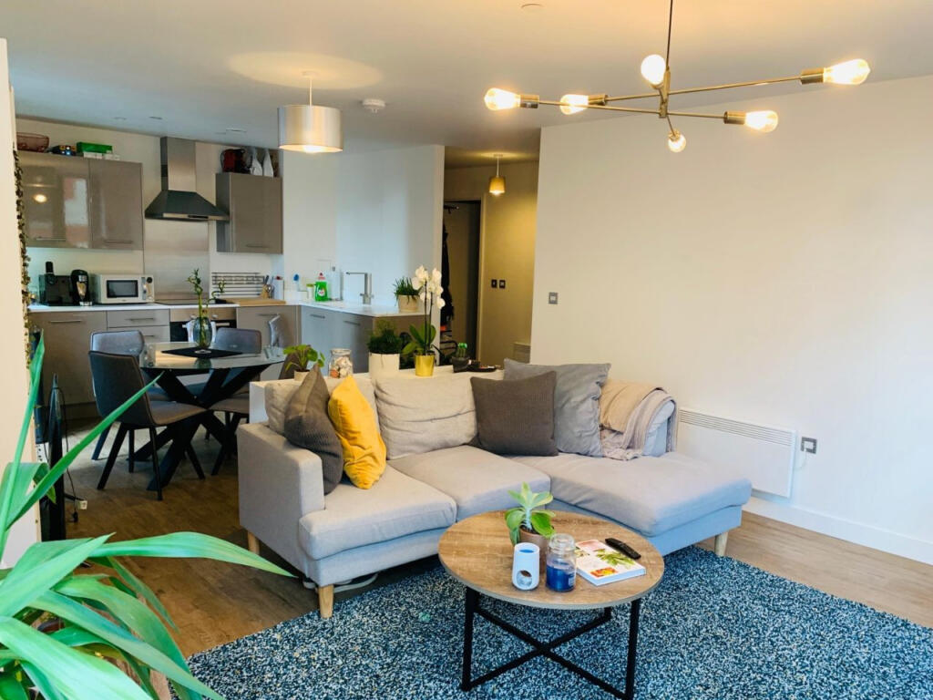 1 bed Apartment for rent in Birmingham. From The Online Letting Agents Ltd - Bury St Edmunds 1 bed Apartment for rent in Birmingham. From The Online Letting Agents Ltd - Bury St Edmunds