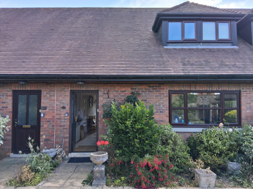 2 bed Mid Terraced House for rent in Frant. From The Online Letting Agents Ltd - Bury St Edmunds 2 bed Mid Terraced House for rent in Frant. From The Online Letting Agents Ltd - Bury St Edmunds