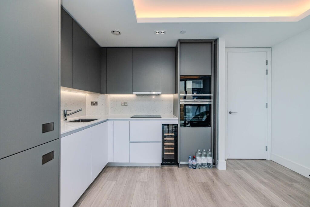 2 bed Apartment for rent in London. From The Online Letting Agents Ltd - Bury St Edmunds 2 bed Apartment for rent in London. From The Online Letting Agents Ltd - Bury St Edmunds