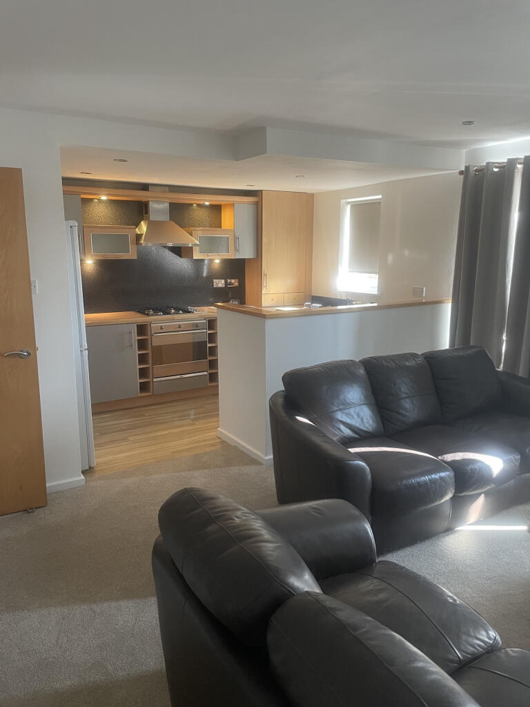 2 bed Apartment for rent in Liverpool. From The Online Letting Agents Ltd - Bury St Edmunds