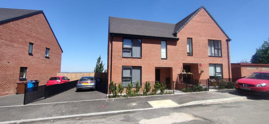 3 bed Semi Detached for rent in Sheffield. From The Online Letting Agents Ltd - Bury St Edmunds 3 bed Semi Detached for rent in Sheffield. From The Online Letting Agents Ltd - Bury St Edmunds