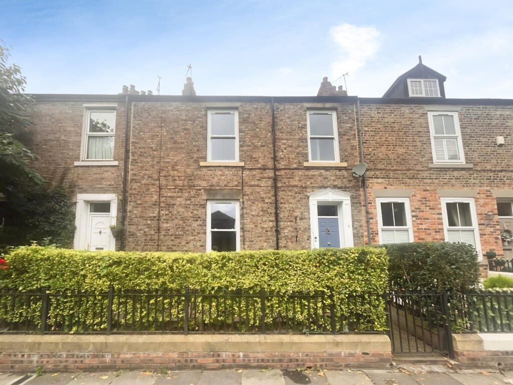 3 bed Mid Terraced House for rent in Meadow Well. From The Online Letting Agents Ltd - Bury St Edmunds 3 bed Mid Terraced House for rent in Meadow Well. From The Online Letting Agents Ltd - Bury St Edmunds