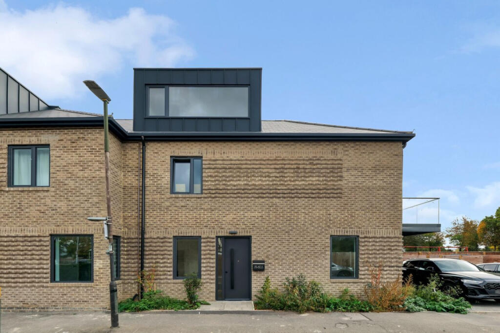2 bed Apartment for rent in London. From The Online Letting Agents Ltd - Bury St Edmunds