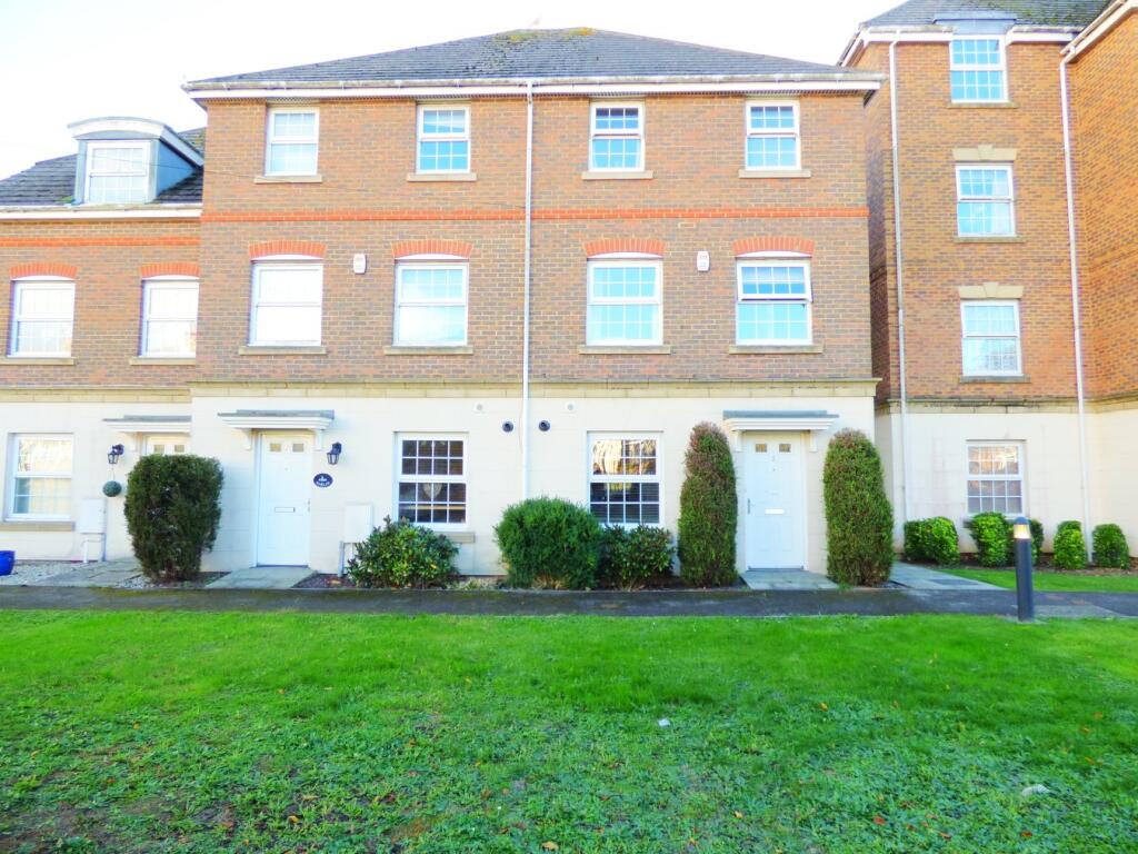 4 bed Town House for rent in Lunsford's Cross. From The Property Cafe - Bexhill on Sea