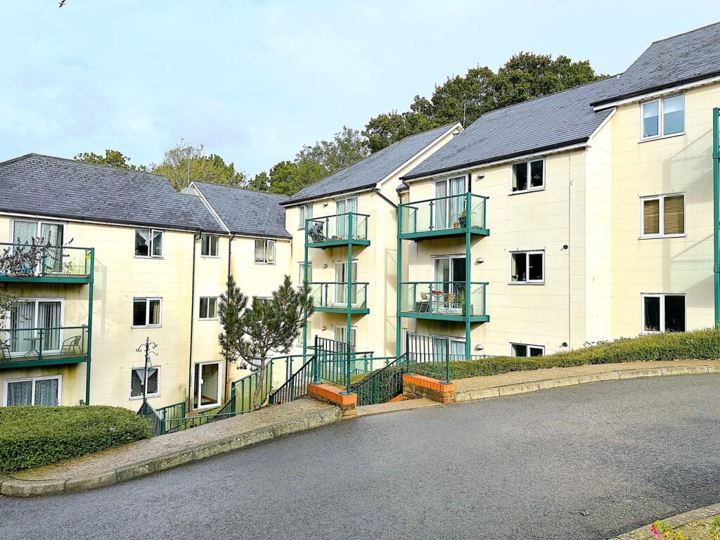 2 bed Apartment for rent in Hastings. From The Property Cafe - Bexhill on Sea