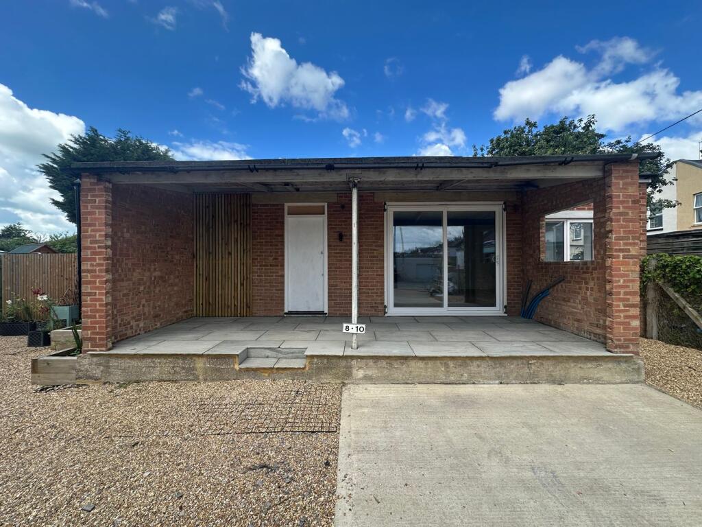 1 bed Apartment for rent in Lunsford's Cross. From The Property Cafe - Bexhill on Sea 1 bed Apartment for rent in Lunsford's Cross. From The Property Cafe - Bexhill on Sea