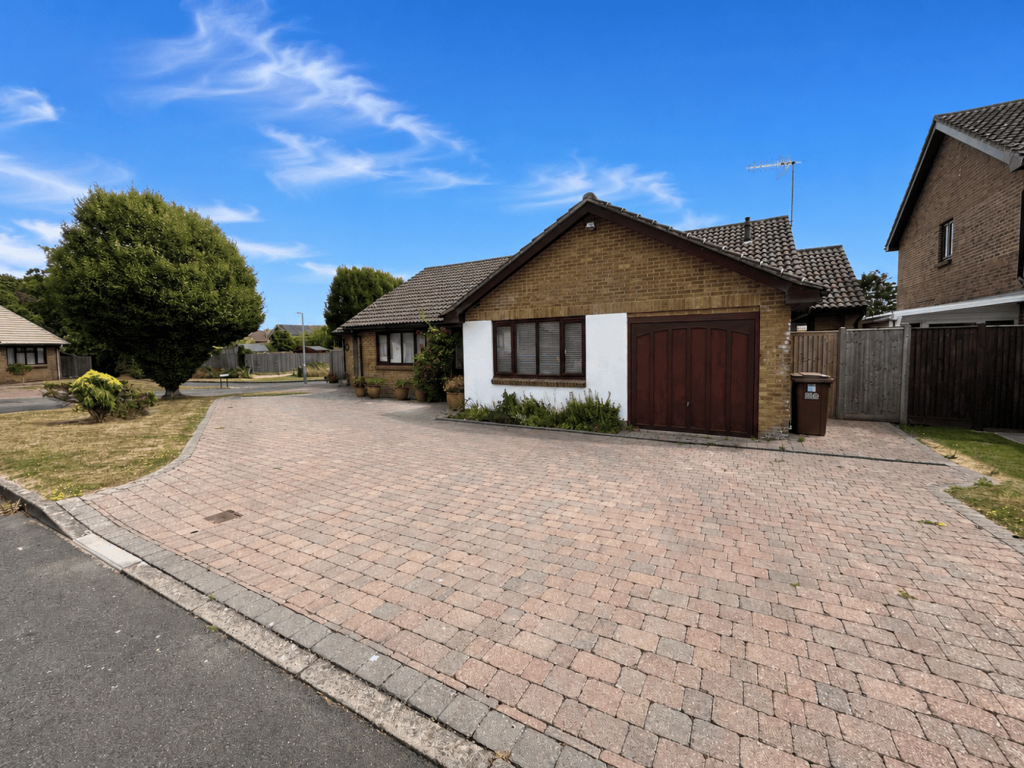 3 bed Bungalow for rent in Lunsford's Cross. From The Property Cafe - Bexhill on Sea 3 bed Bungalow for rent in Lunsford's Cross. From The Property Cafe - Bexhill on Sea